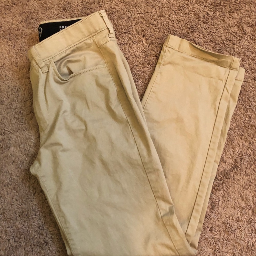 Khaki pants